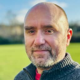 Photo of Iain Campbell